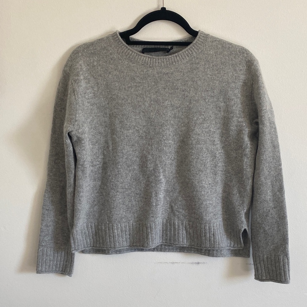 Jenni Kayne Everyday Sweater Light Gray Crew Neck Sweater - Picture 4 of 16